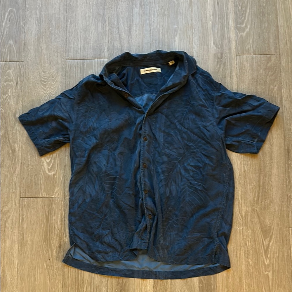 Tommy Bahama Blue Casual Button Down Shirt